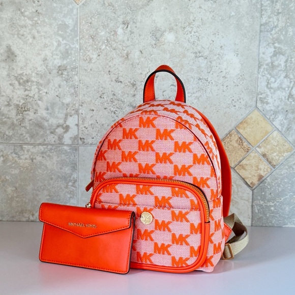 Michael Kors Maisie XS 2 in 1 Backpack MK Poppy - Picture 4 of 14